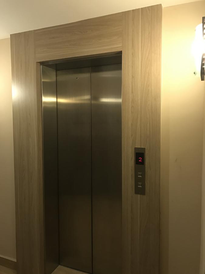Se Two Hotel Баттерворт Экстерьер фото